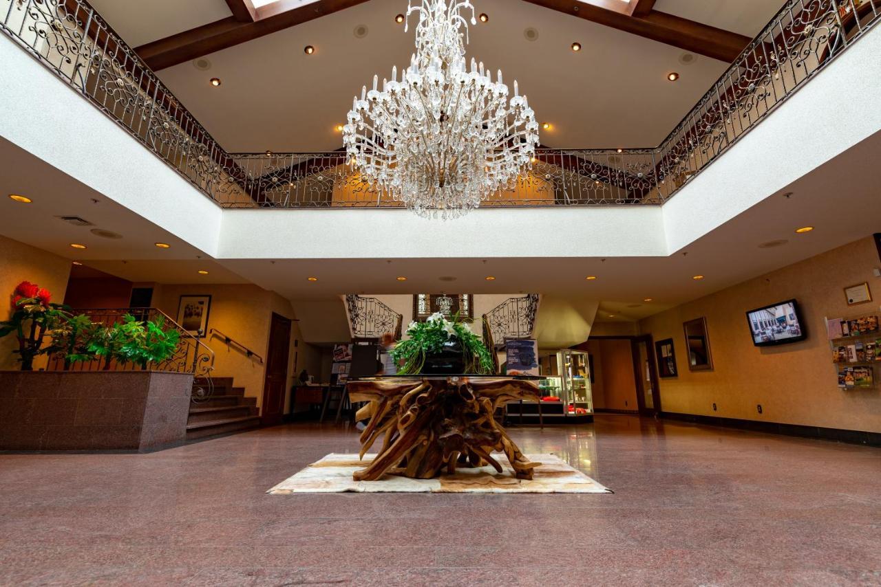 Hotel Et Centre De Villegiature Lac Carling Grenville-Sur-La-Rouge Εξωτερικό φωτογραφία