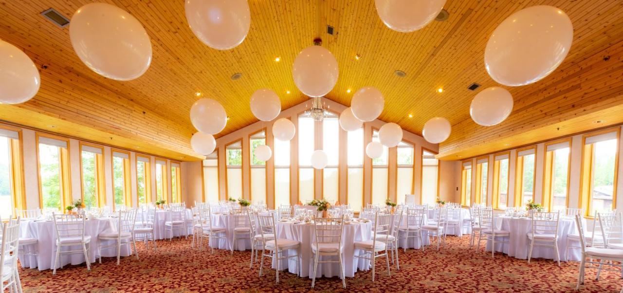 Hotel Et Centre De Villegiature Lac Carling Grenville-Sur-La-Rouge Εξωτερικό φωτογραφία