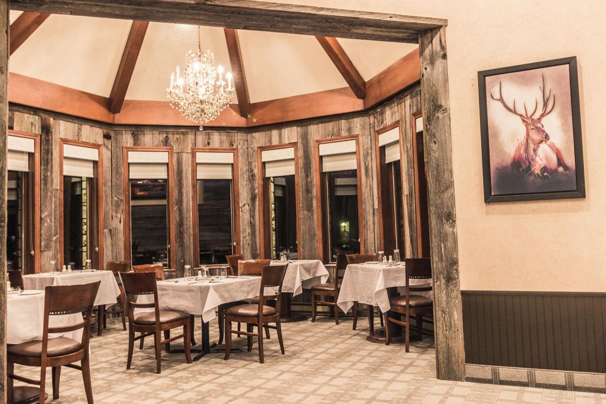 Hotel Et Centre De Villegiature Lac Carling Grenville-Sur-La-Rouge Εξωτερικό φωτογραφία